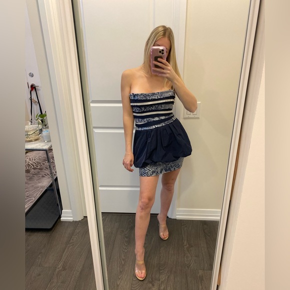 Sparkly blue and silver cocktail dress by BCBG - Picture 1 of 5